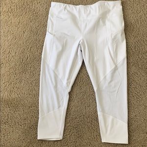 White Athleta Capri Leggings